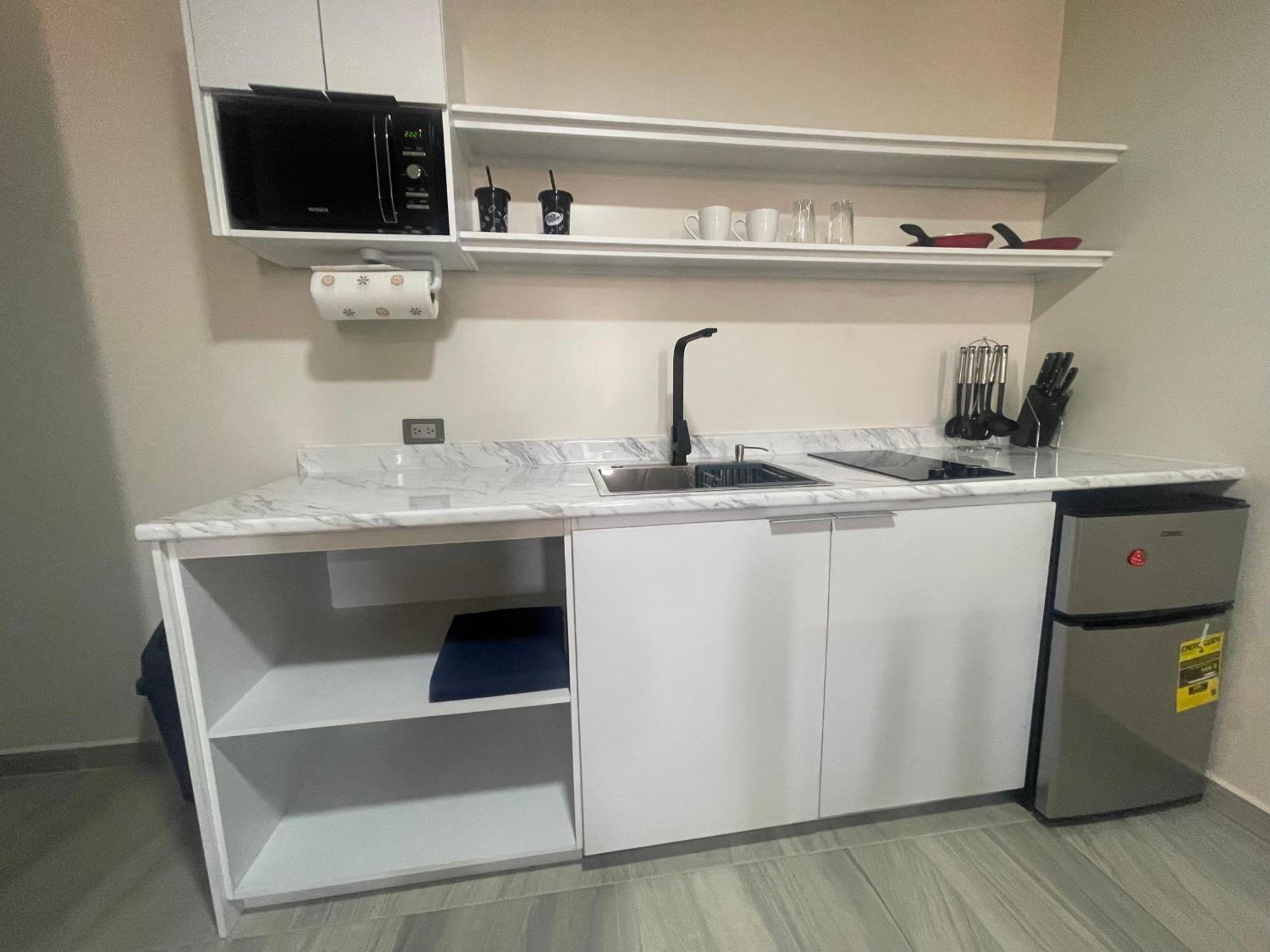 Apartamentos Aeropuerto Ciudad Juárez Esterno foto