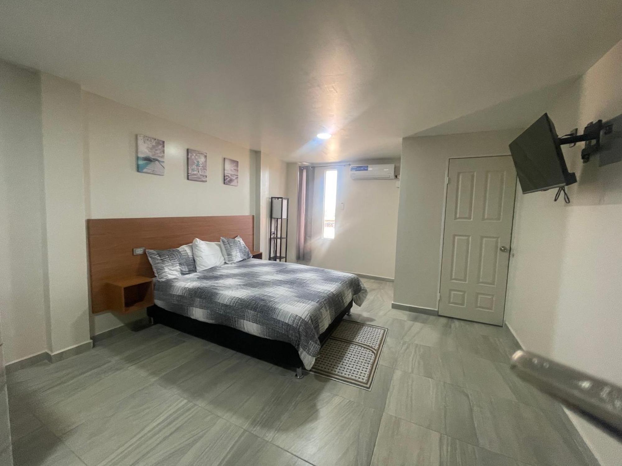 Apartamentos Aeropuerto Ciudad Juárez Esterno foto