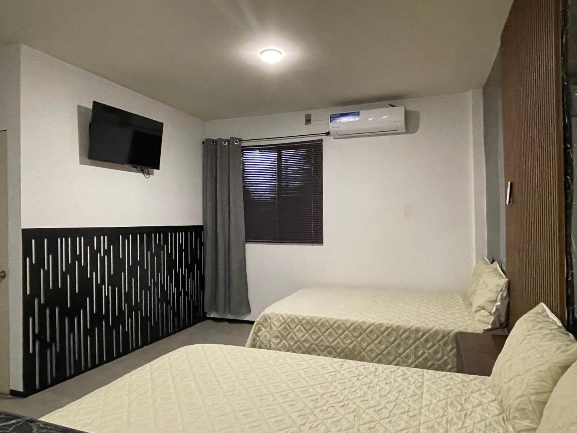 Apartamentos Aeropuerto Ciudad Juárez Esterno foto